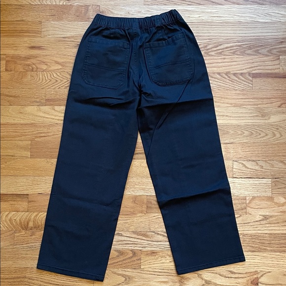 Hanna Andersson Boy’s Loose Fit Canvas Carpenter Pants - Picture 7 of 9